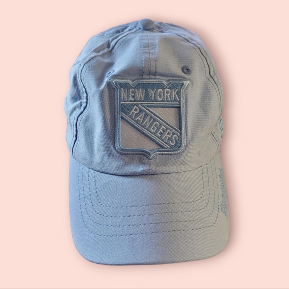 NY Rangers cap - Picture 1 of 4
